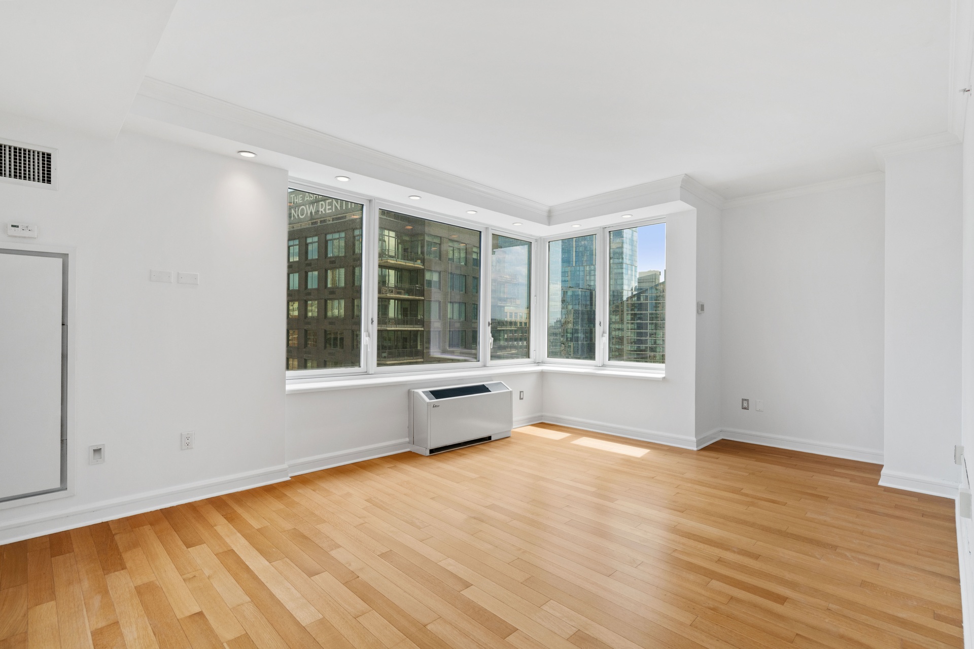 80 Riverside Boulevard 23-D