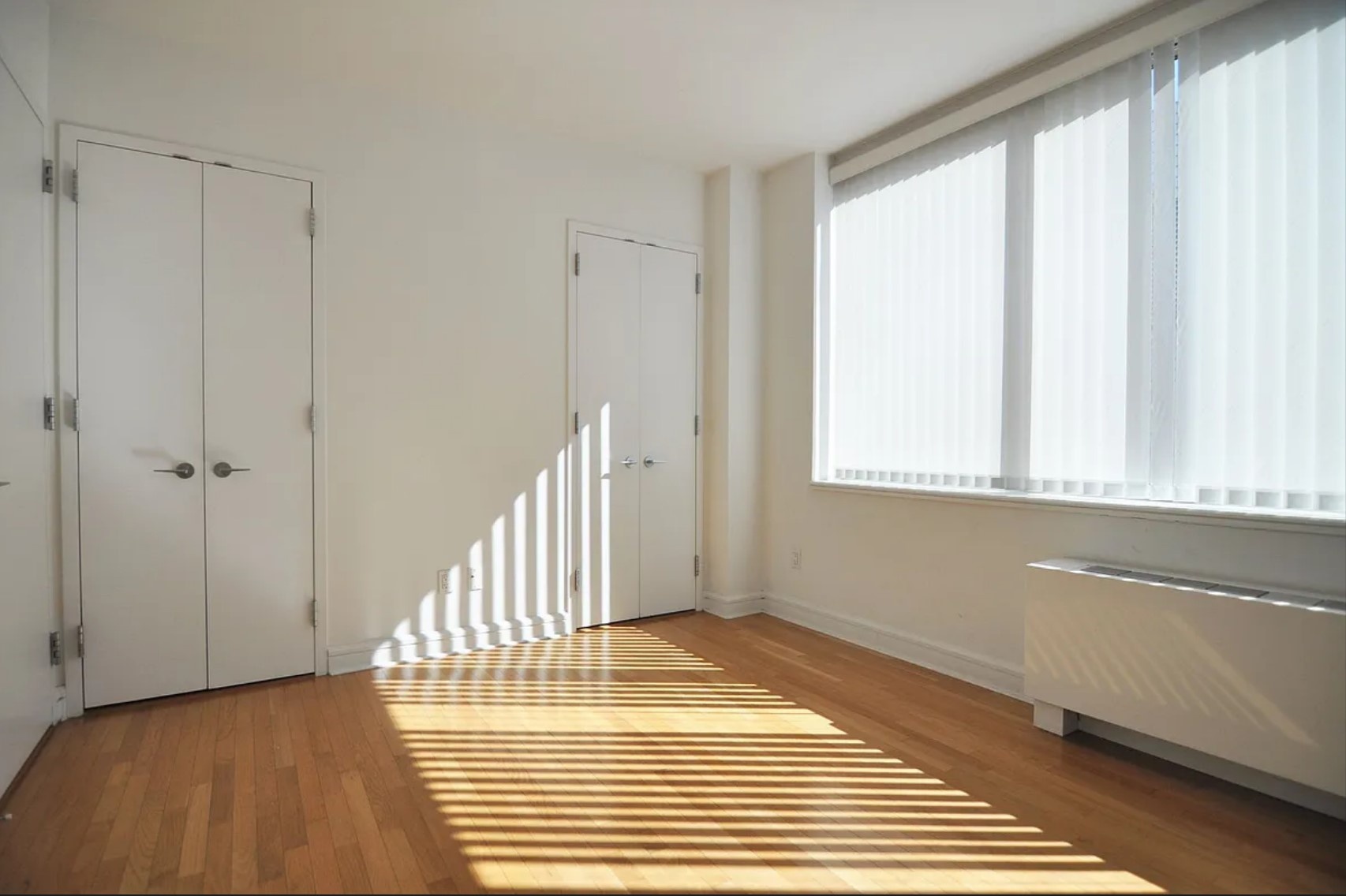 120 Riverside Boulevard 8-J