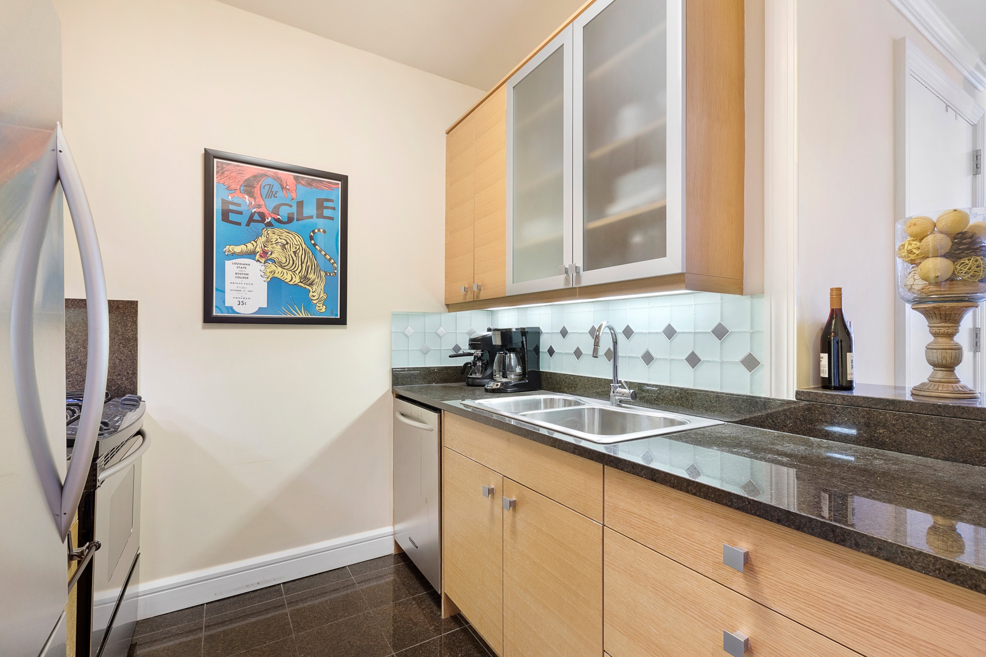 120 Riverside Boulevard 8-J