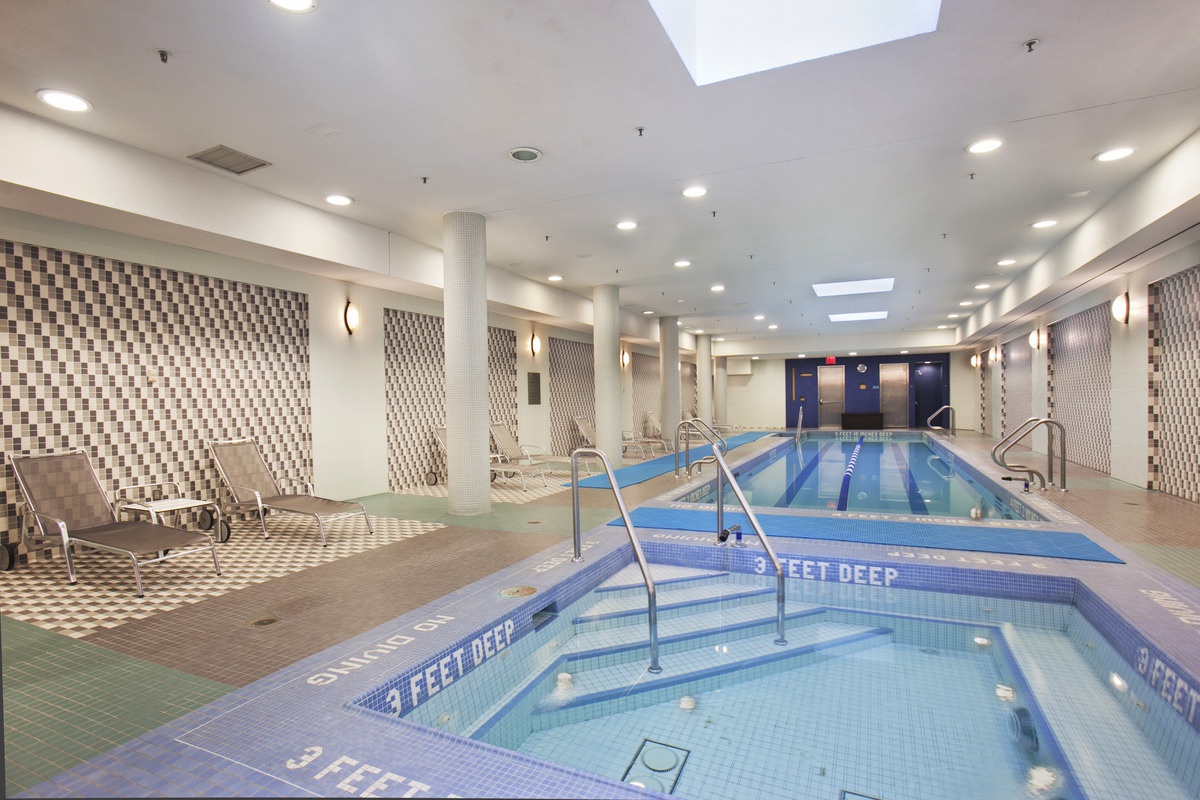120 Riverside Boulevard 8-J