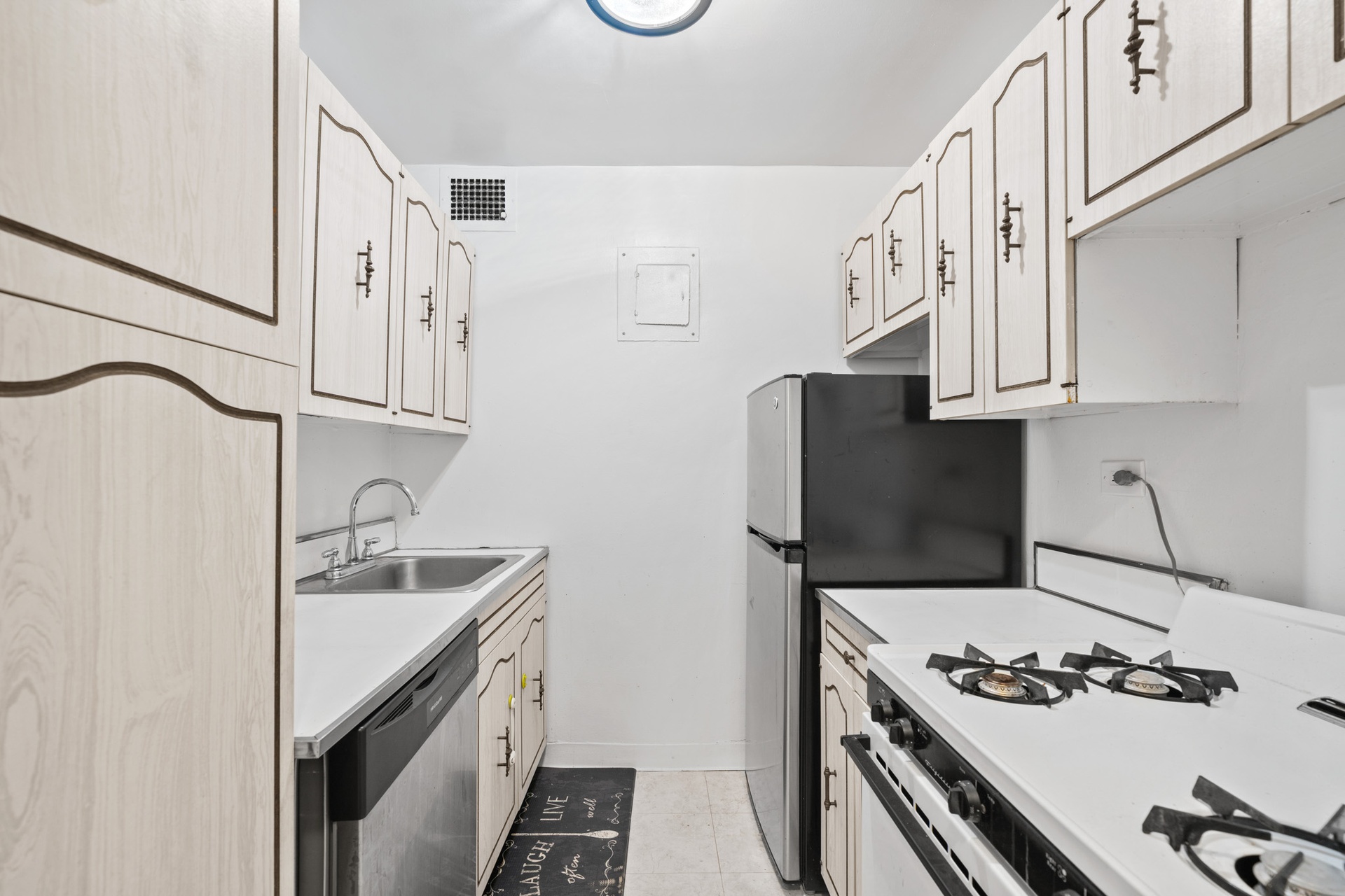155 E 34th Street 6-A