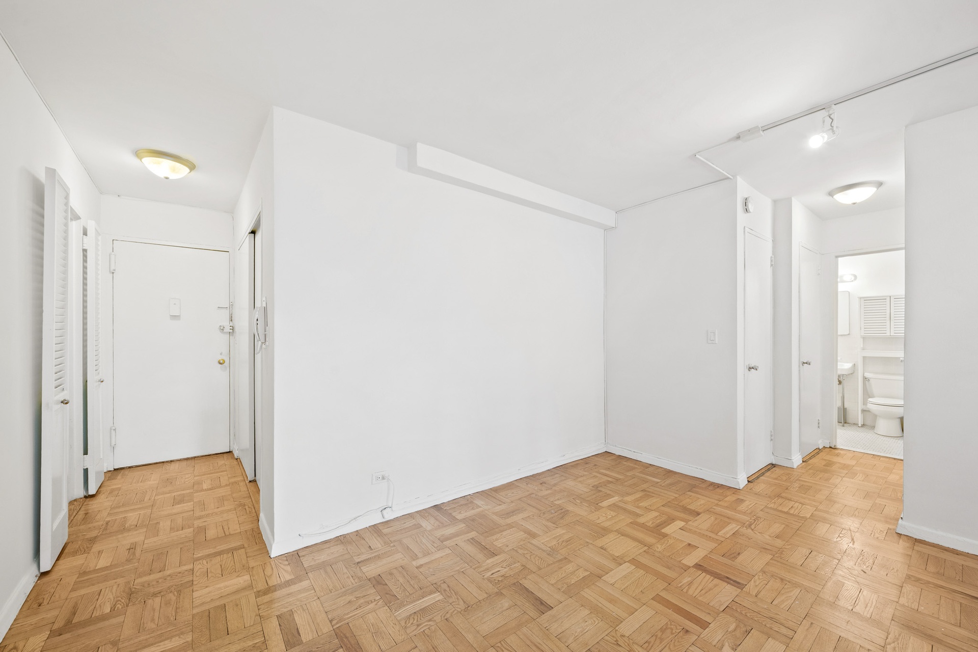 155 E 34th Street 6-A