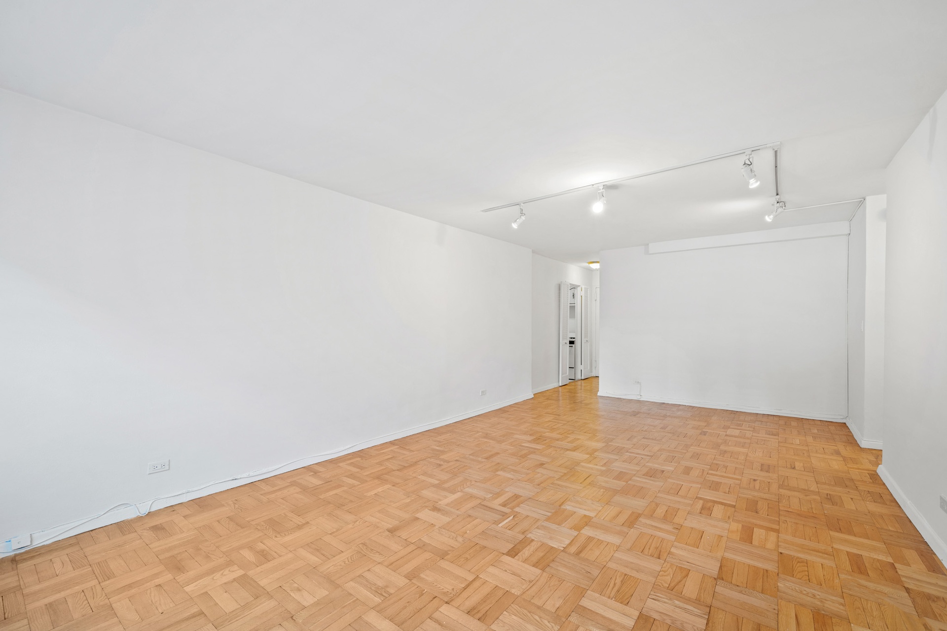 155 E 34th Street 6-A