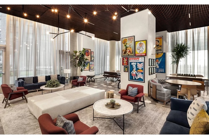 252 South Street 39-N