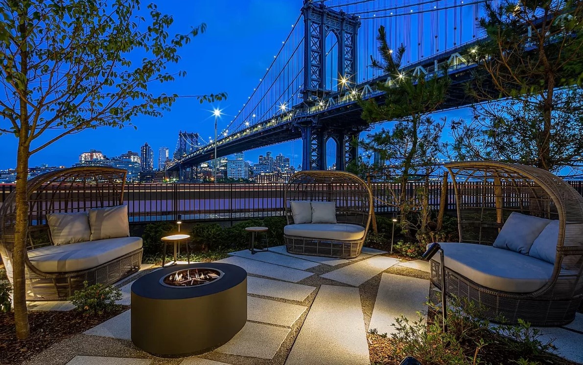 252 South Street 39-N