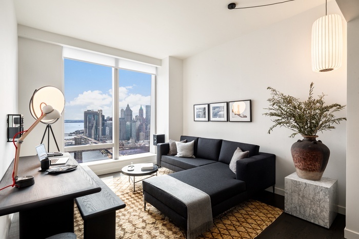 252 South Street 39-N