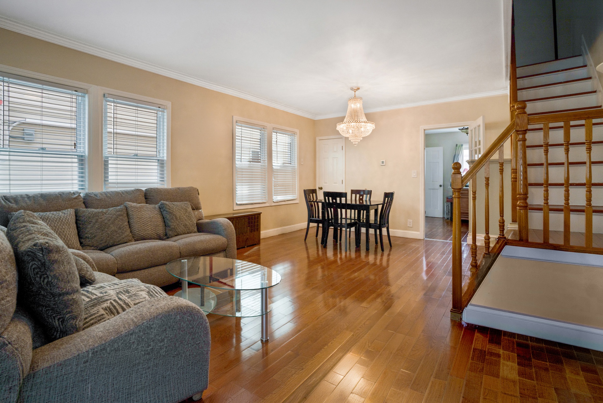 147-42 Hoover Avenue