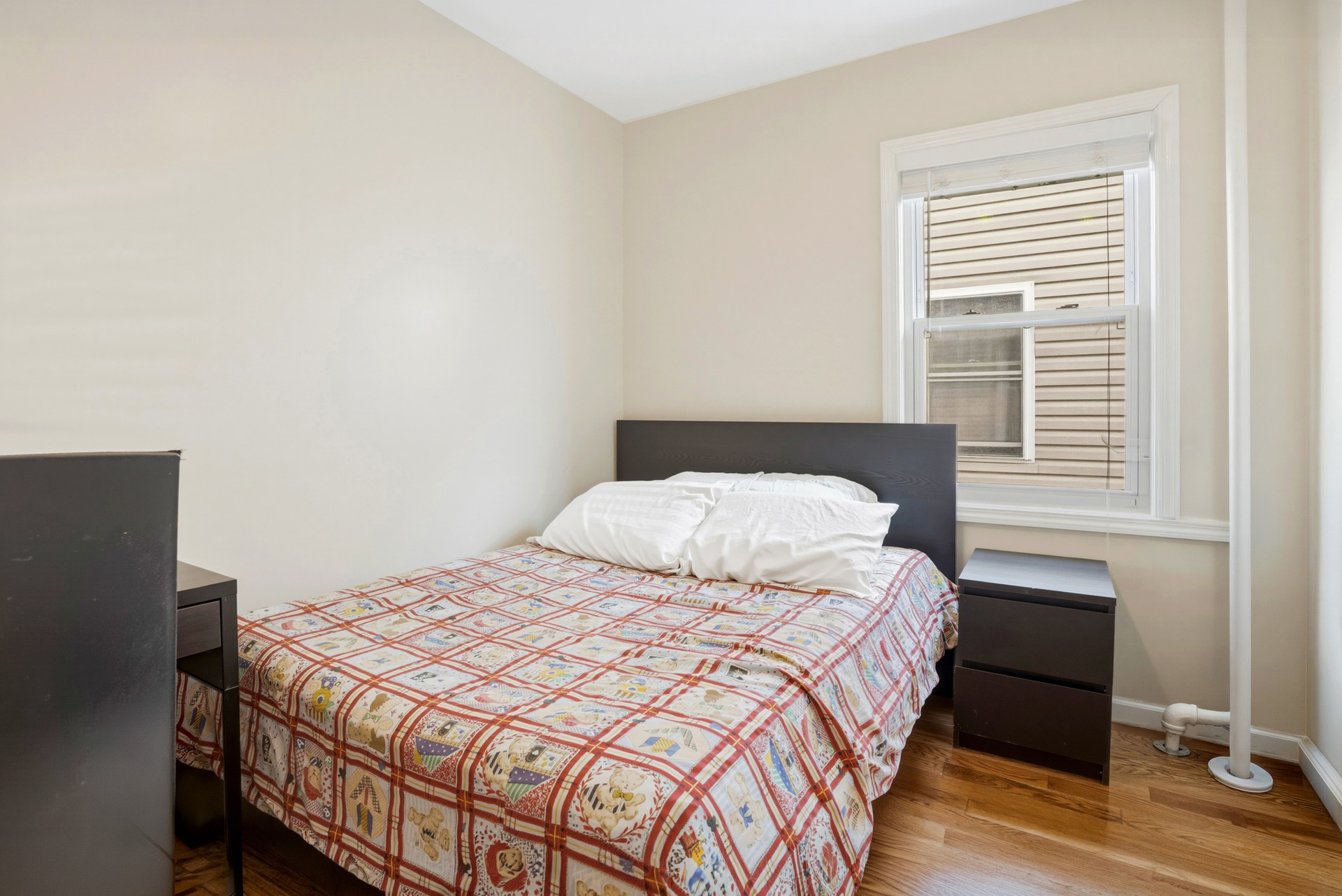 147-42 Hoover Avenue