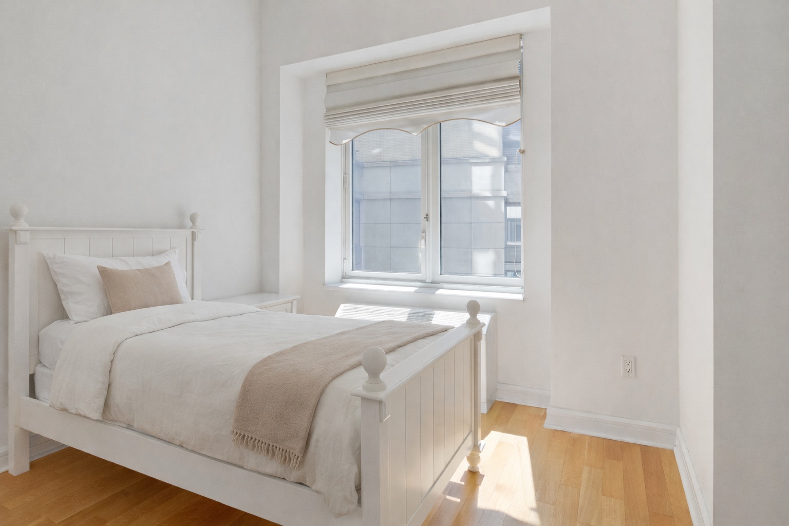 80 Riverside Boulevard 7-A
