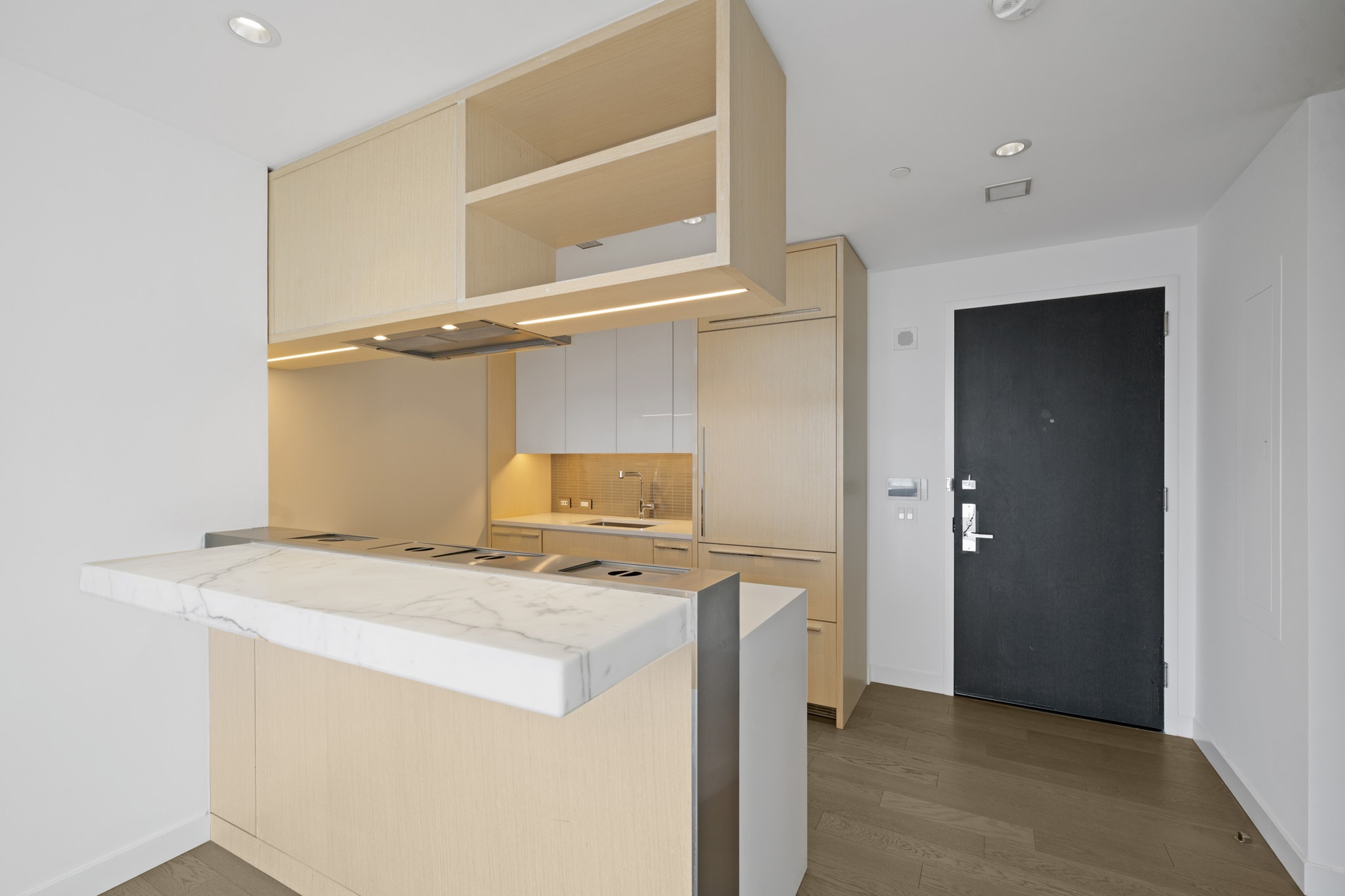 252 South Street 22-C