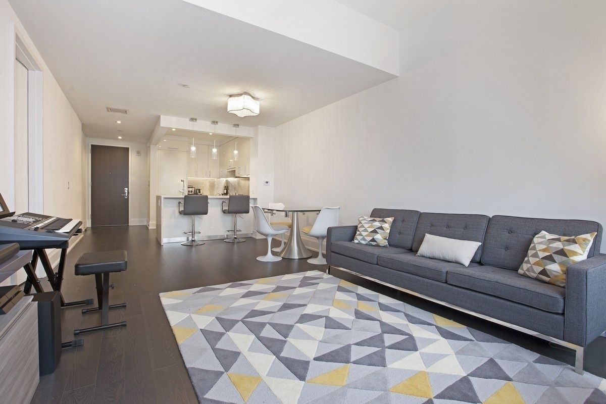 50 Riverside Boulevard 3-P