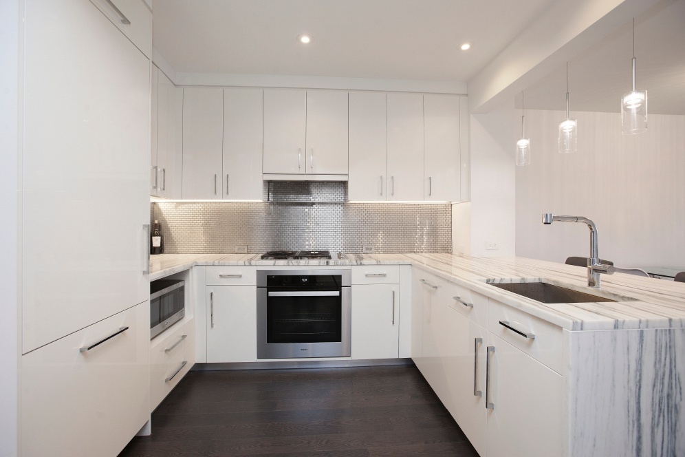 50 Riverside Boulevard 3-P