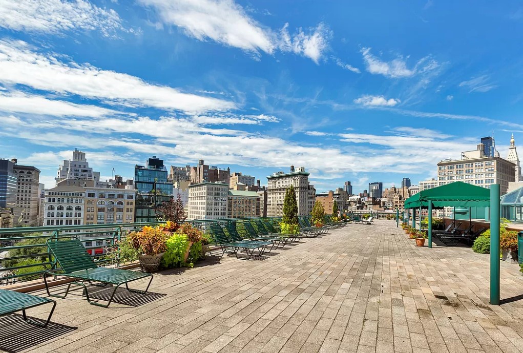 1 Irving Place V-7C