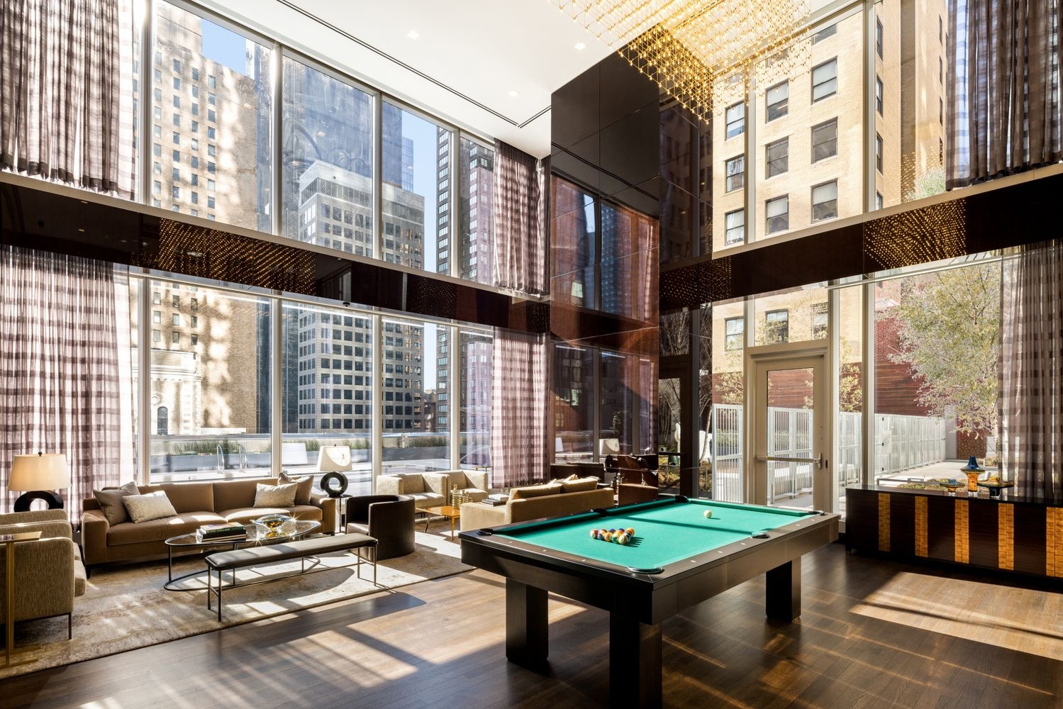 217 W 57th Street 77-EW