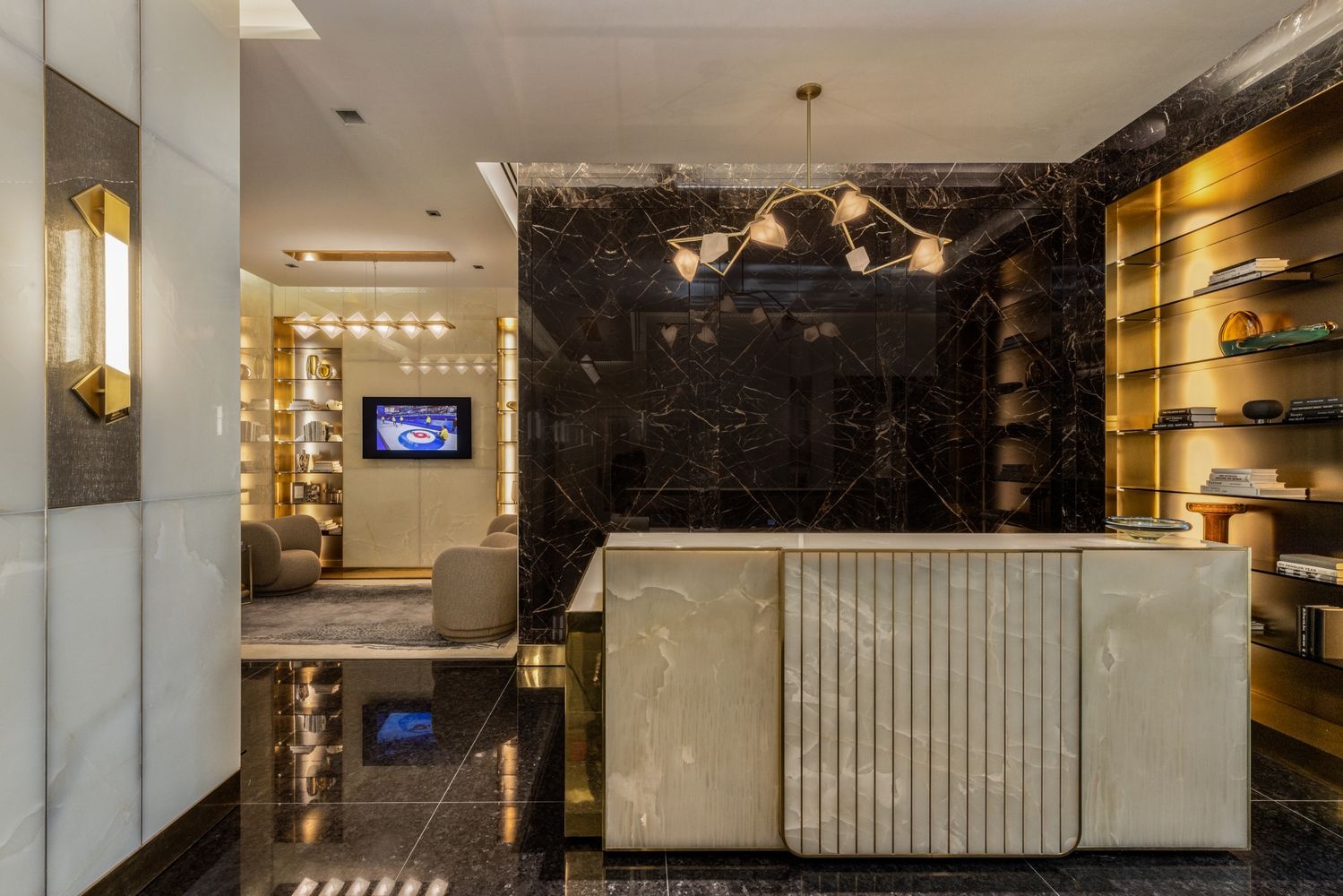 217 W 57th Street 77-EW