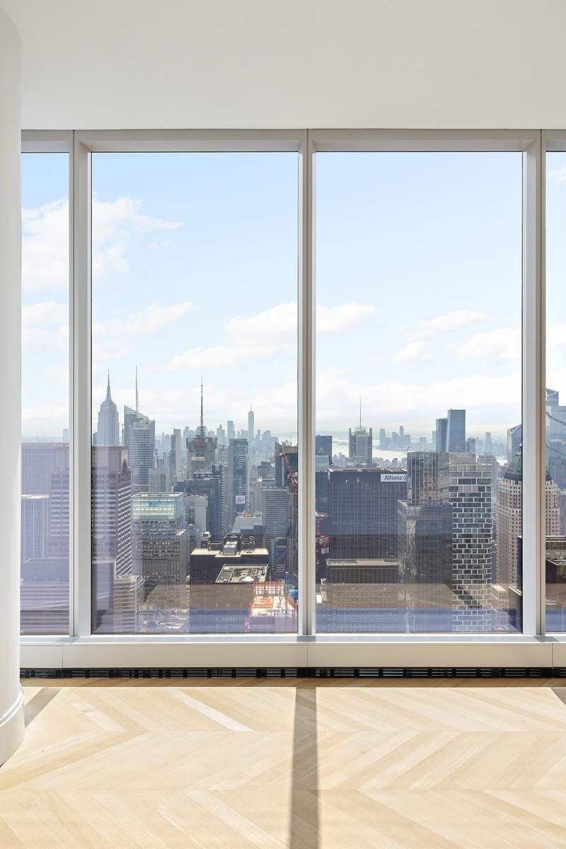 217 W 57th Street 77-E