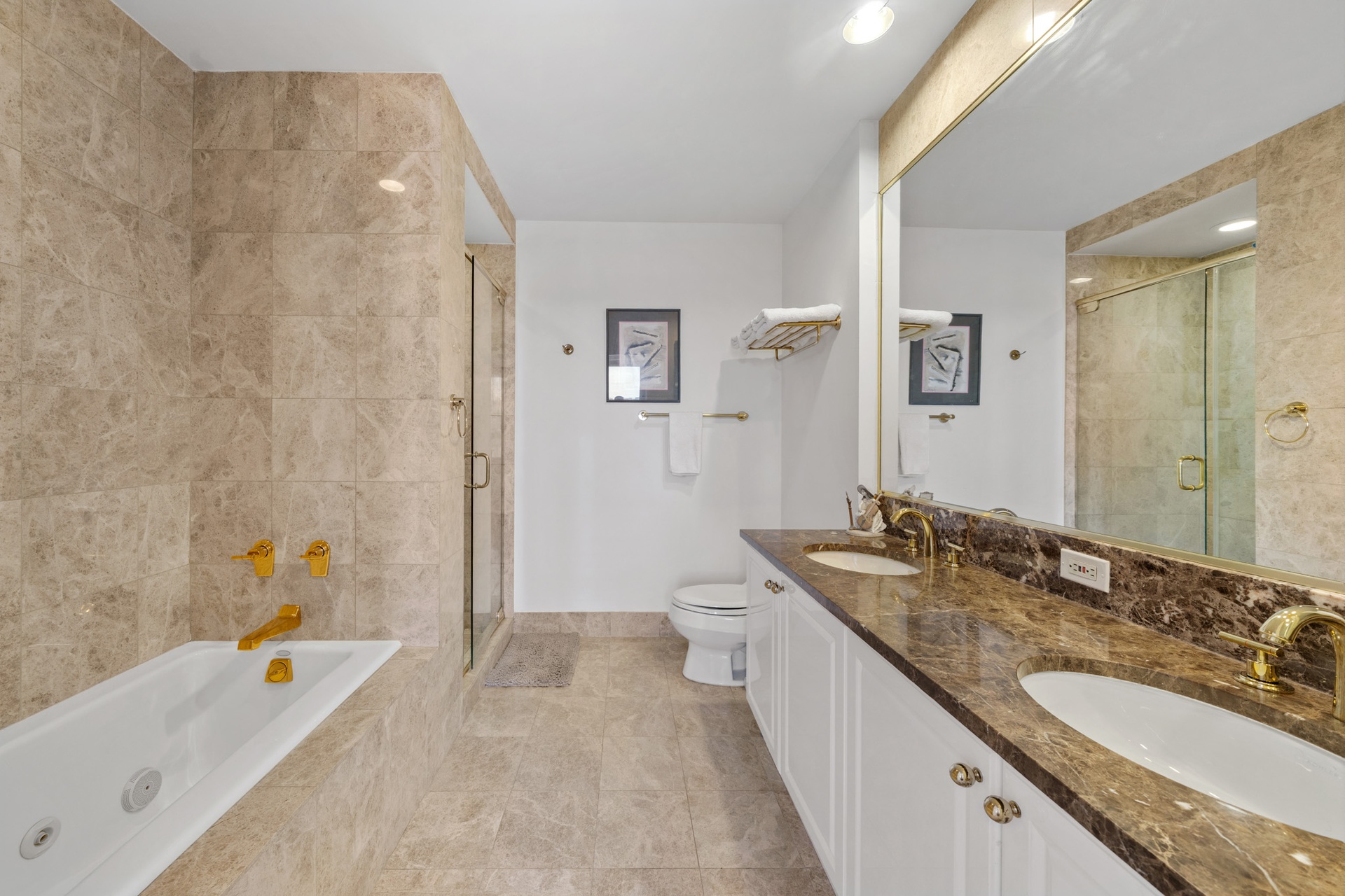 220 Riverside Boulevard 5-K