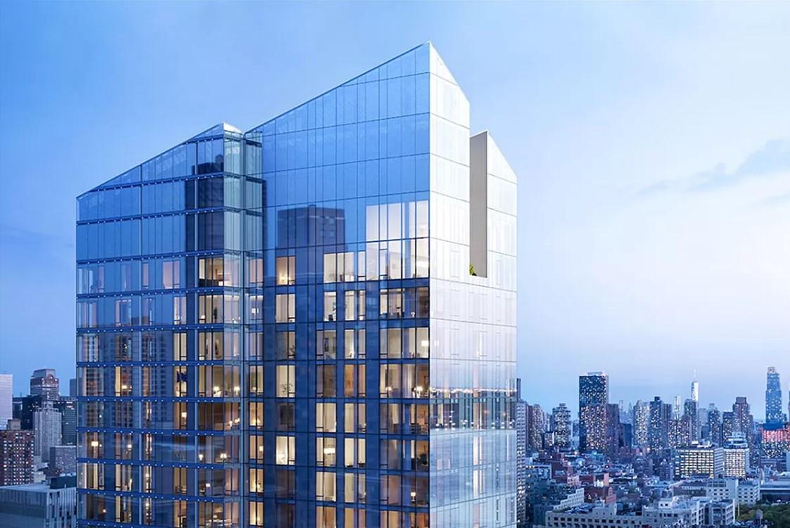 30 Riverside Boulevard 20-B