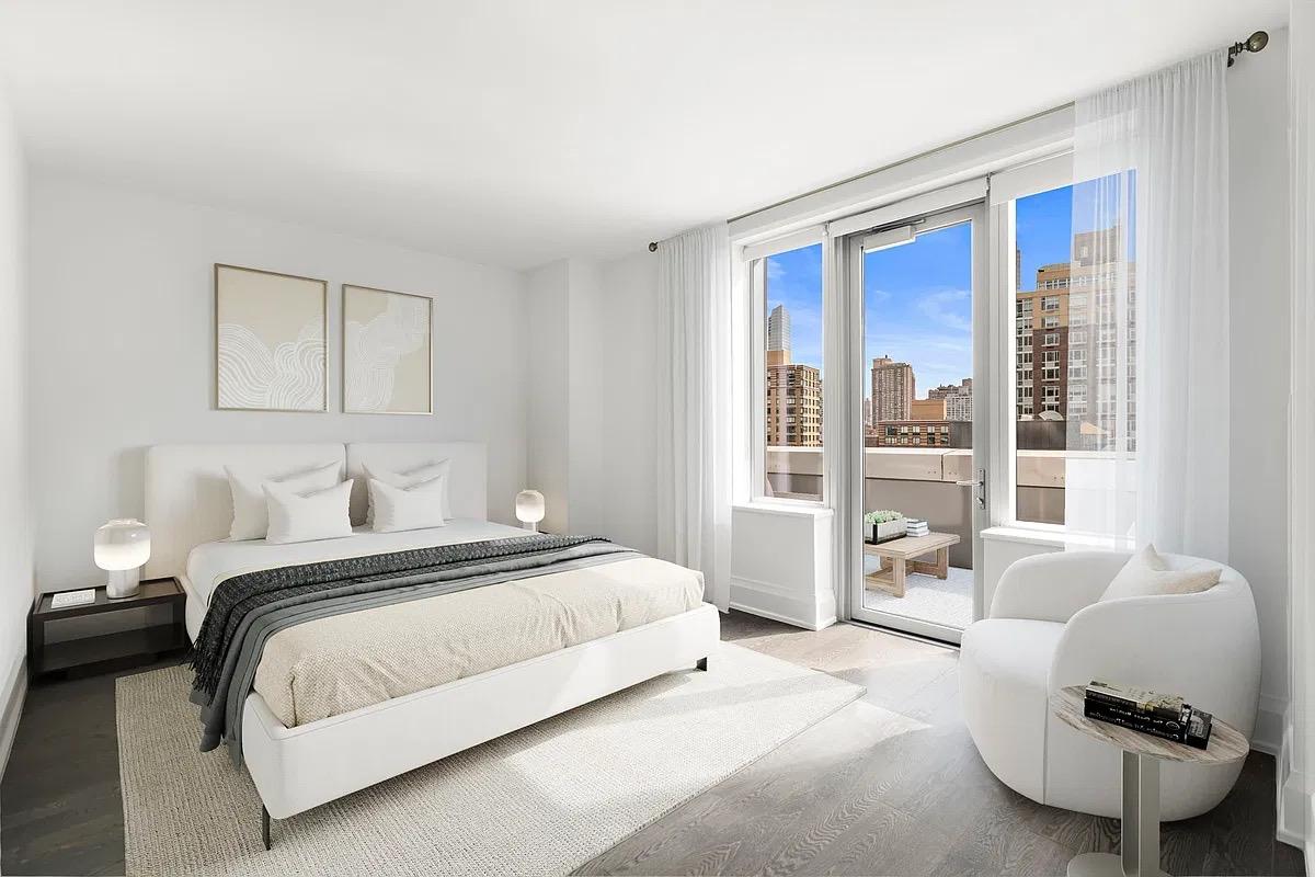50 Riverside Boulevard 17-F