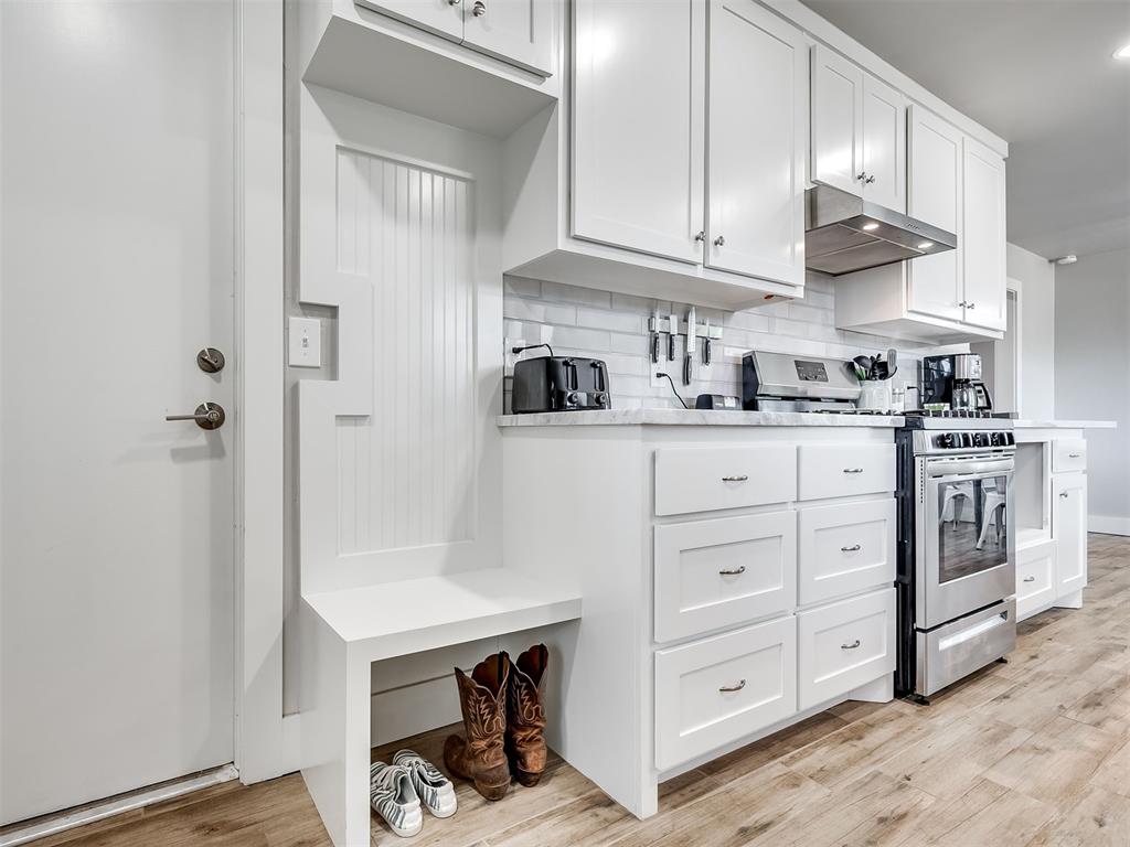 11205 S County Line Road