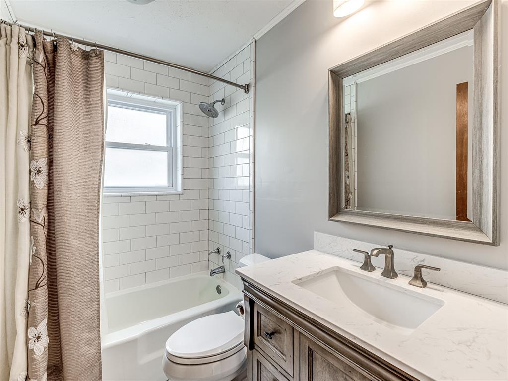 1223 E Brooks Street