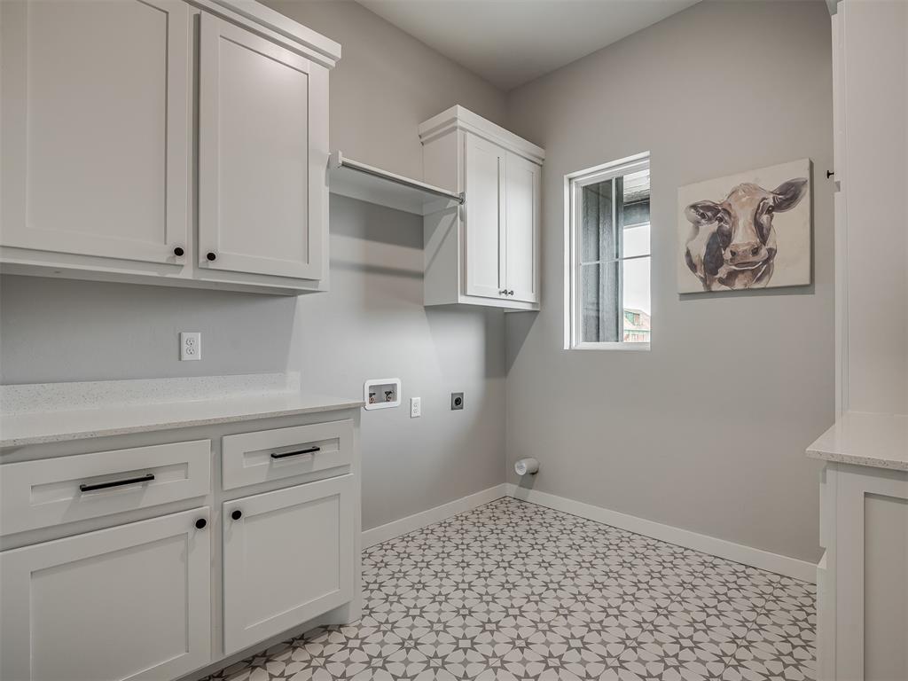 23158 Oak Lawn Drive