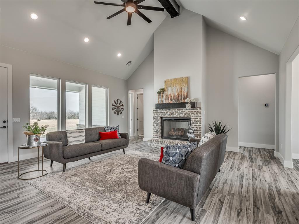 23158 Oak Lawn Drive