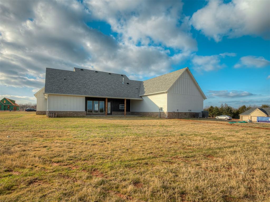 23158 Oak Lawn Drive