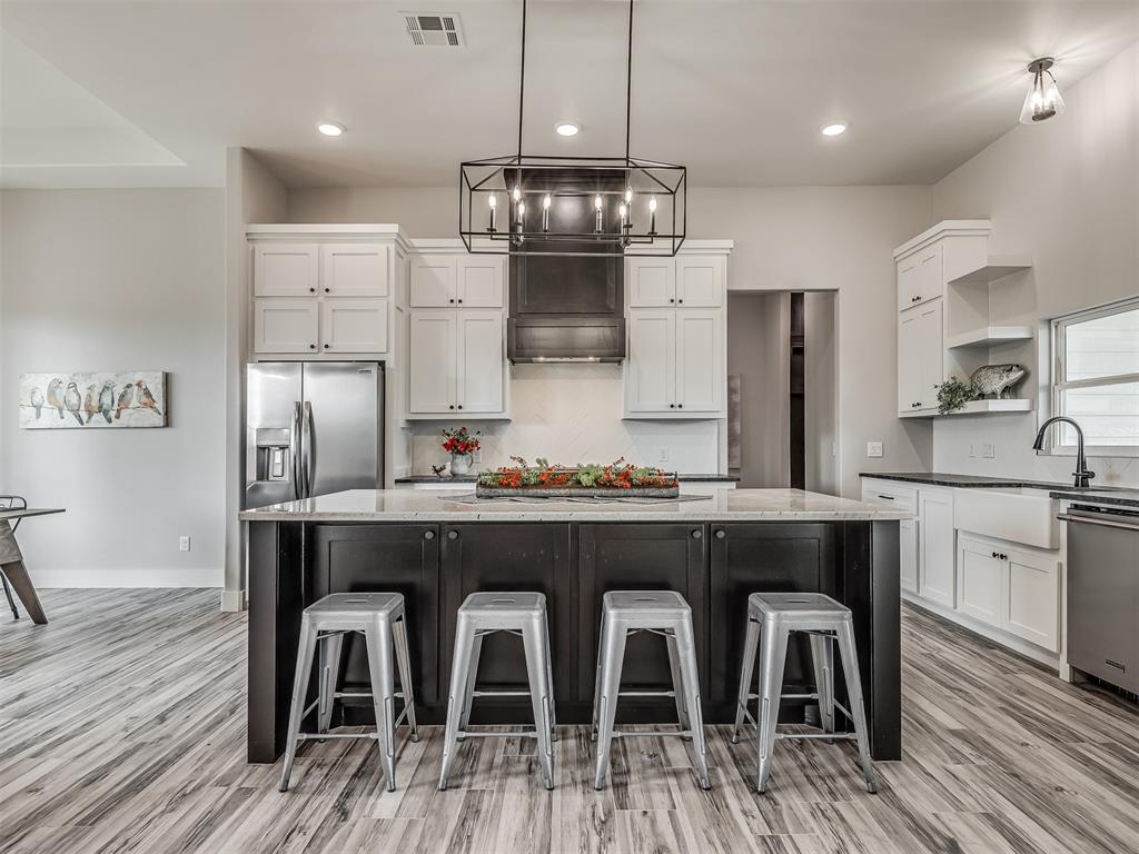 23158 Oak Lawn Drive