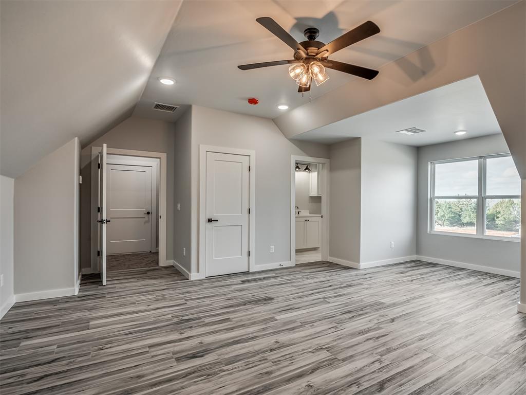 23158 Oak Lawn Drive