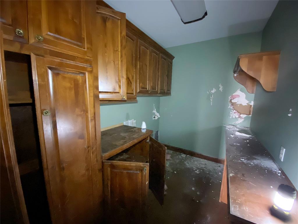 1251 County Road 1390