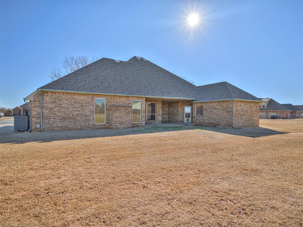 15215 Coral Creek Lane