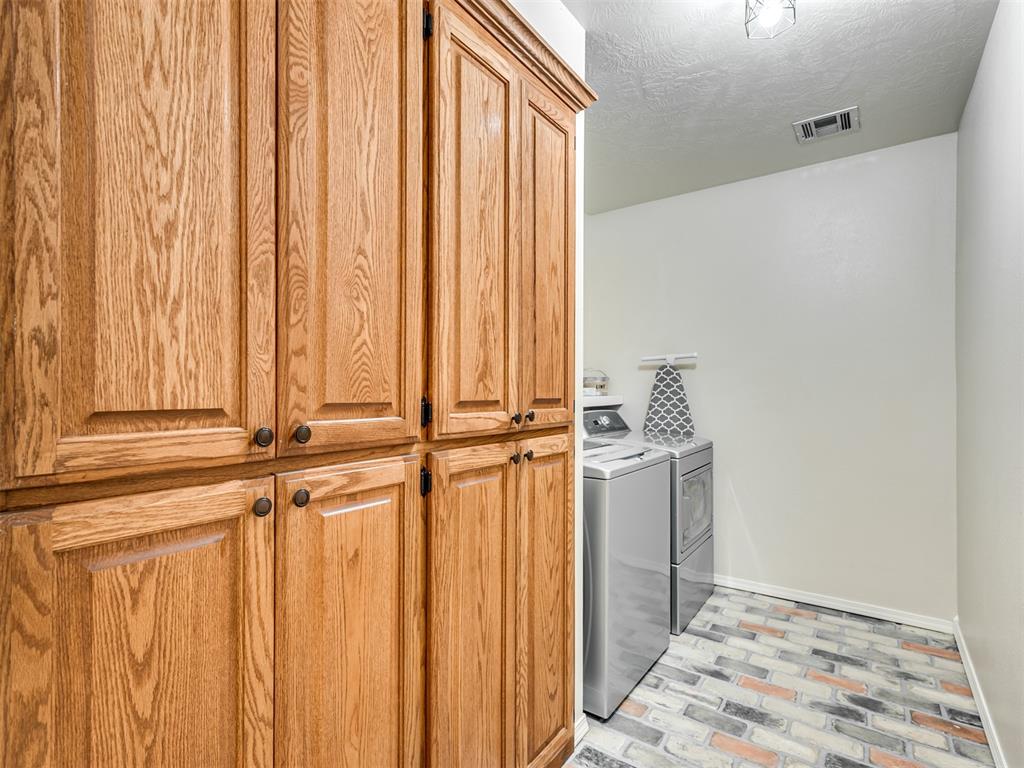 846 County Street 2910 Street