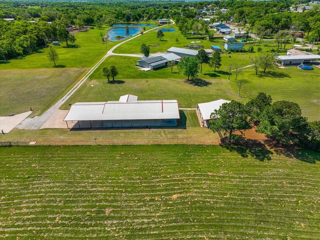 4805 Grasshopper Lane