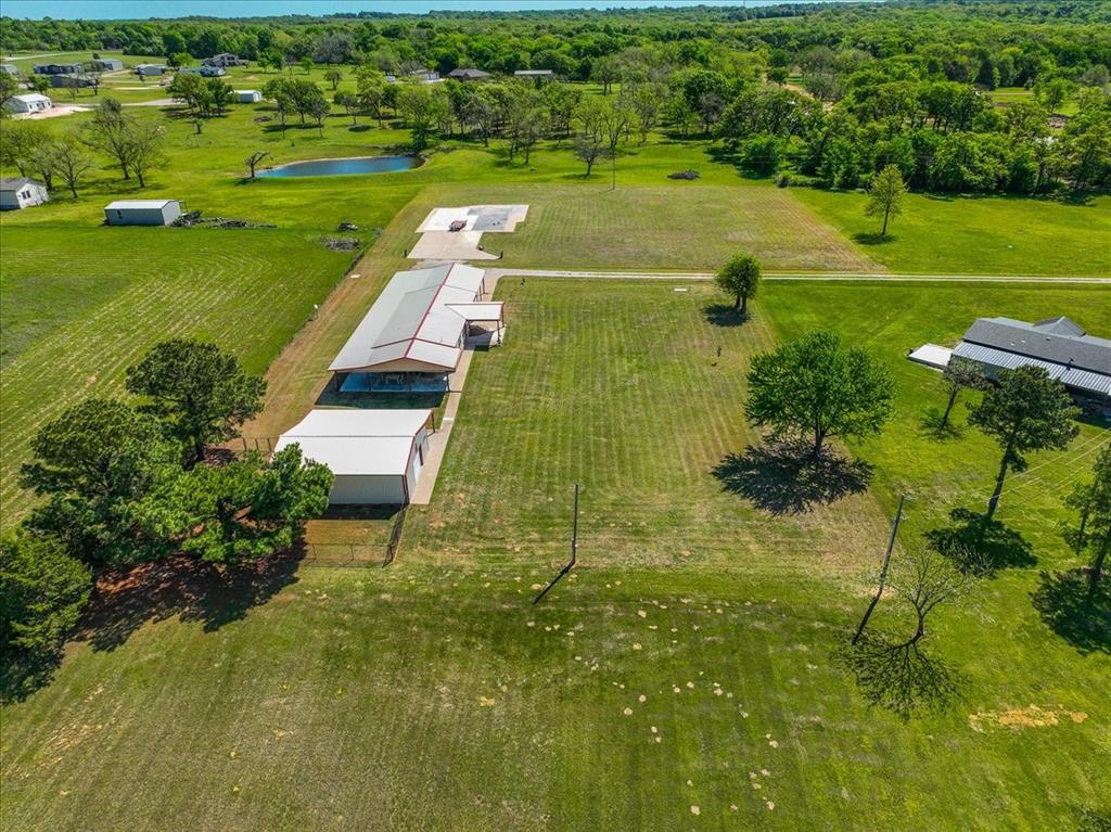 4805 Grasshopper Lane