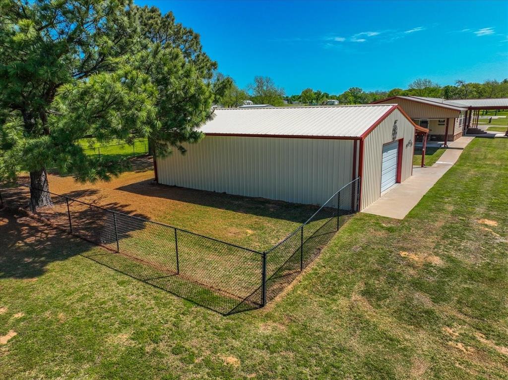 4805 Grasshopper Lane