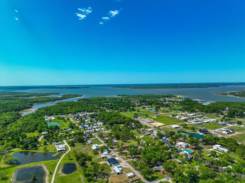 4805 Grasshopper Lane