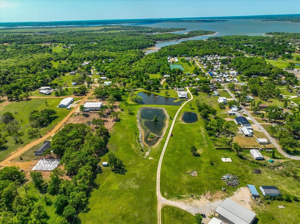 4805 Grasshopper Lane