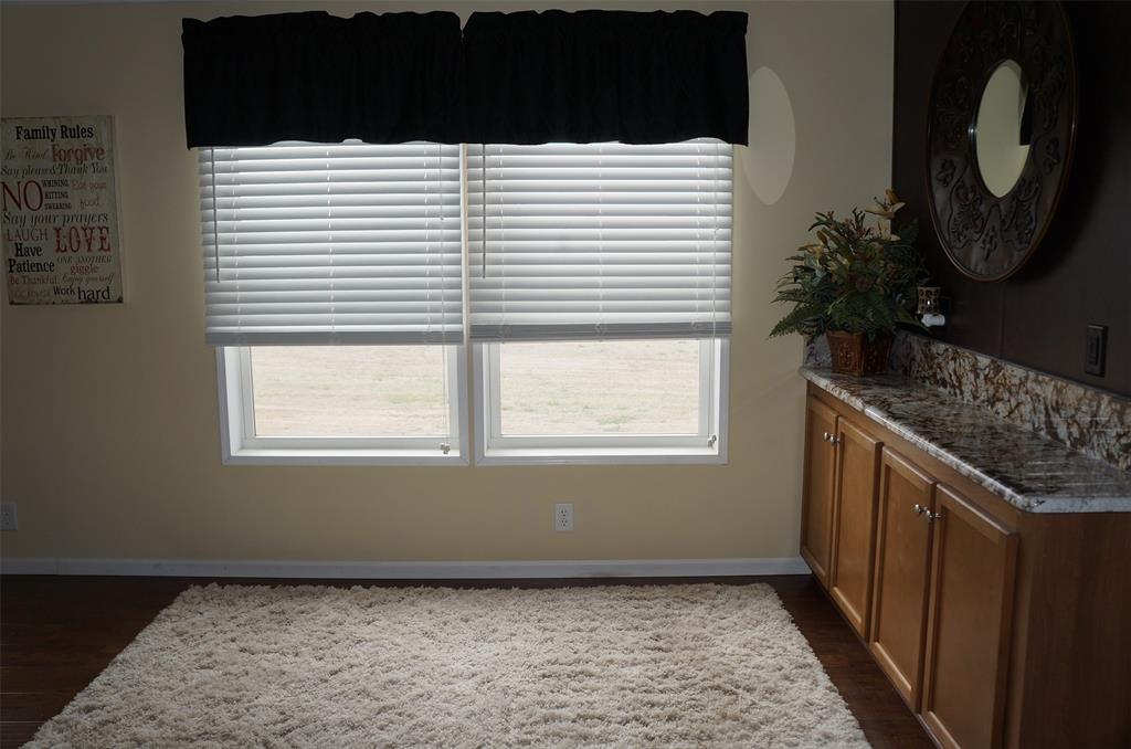 4805 Grasshopper Lane