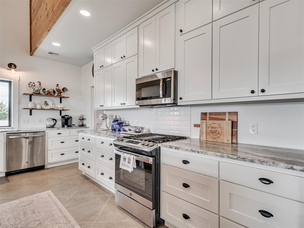 1665 County Road 1380