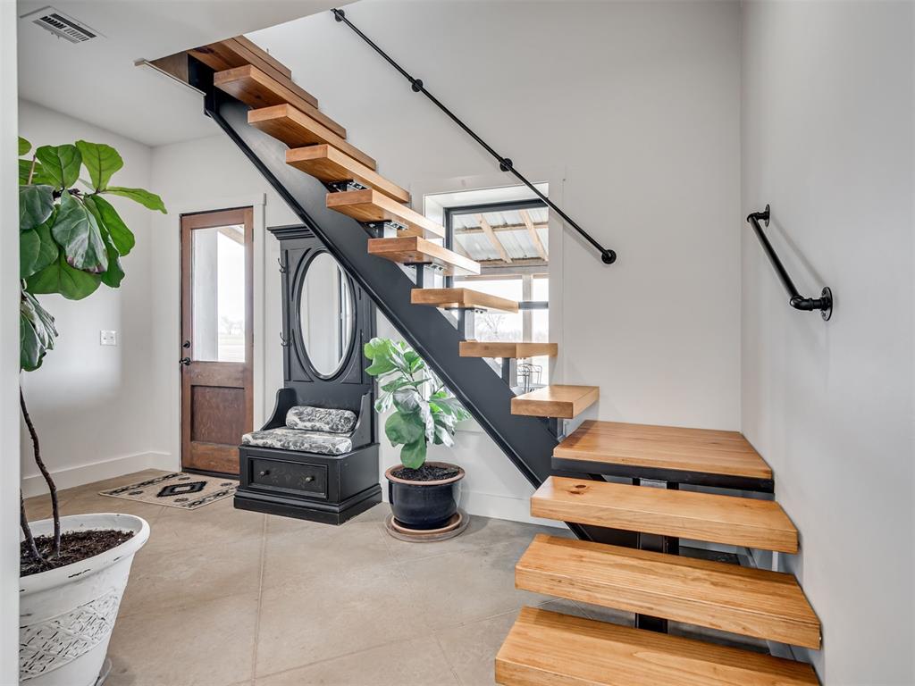 1665 County Road 1380