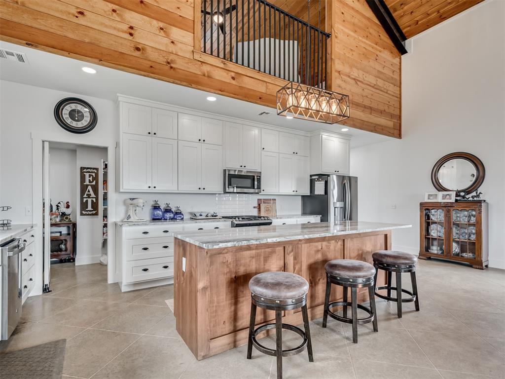 1665 County Road 1380