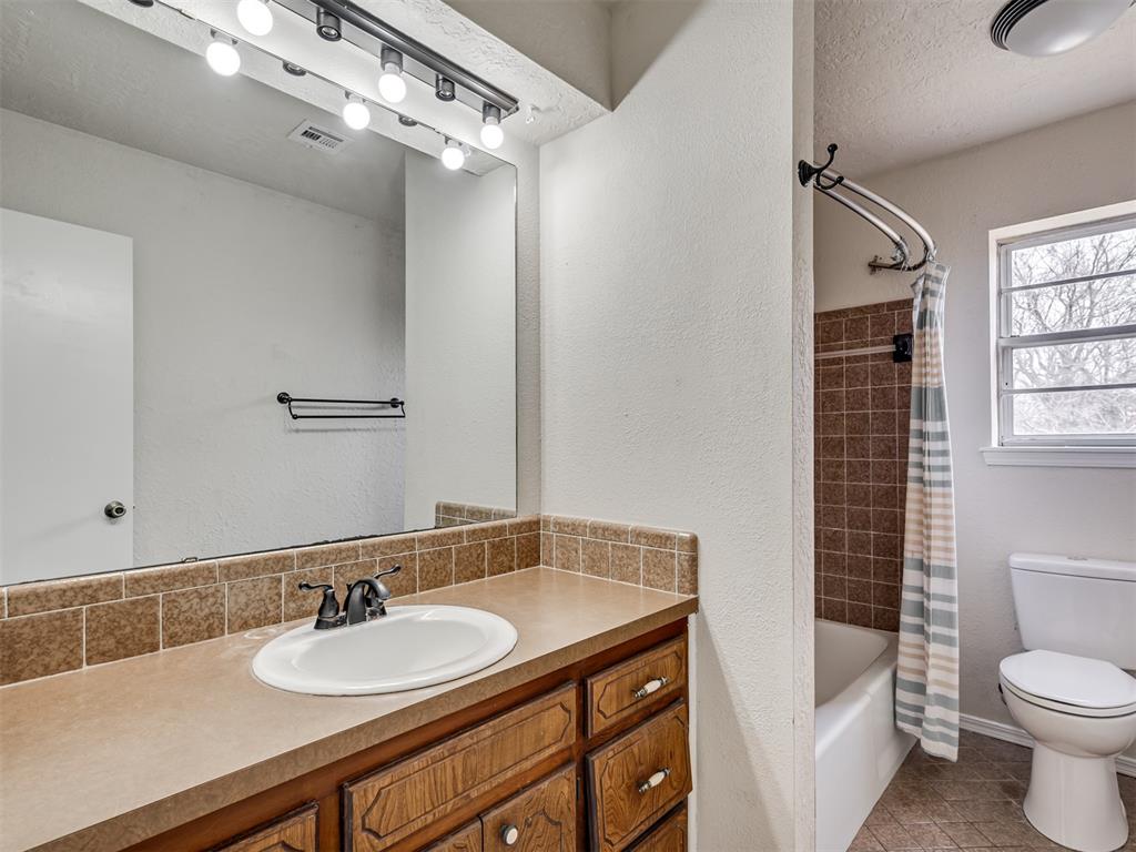 1665 County Road 1380