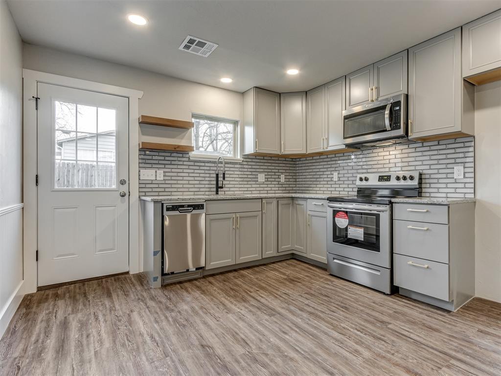 204 S Jackson Street