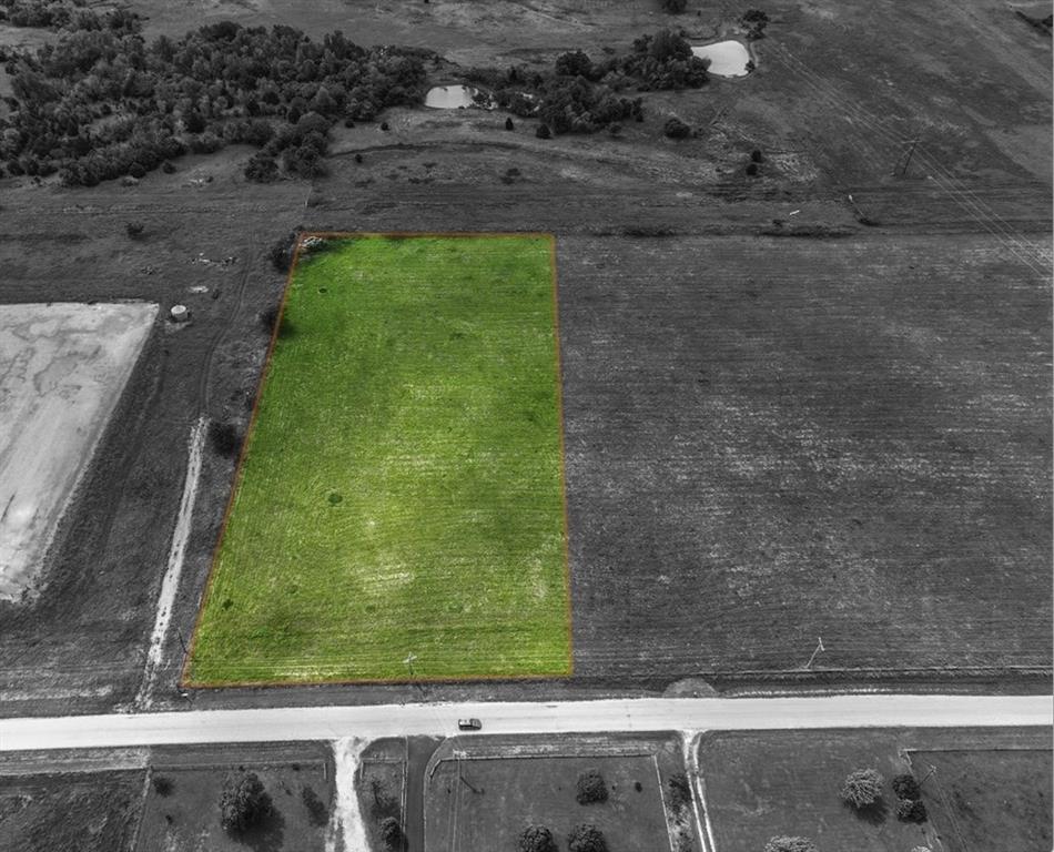 Lot 1 County Road 1390