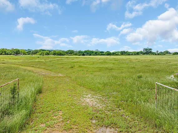 27502 n county road 1660 Road