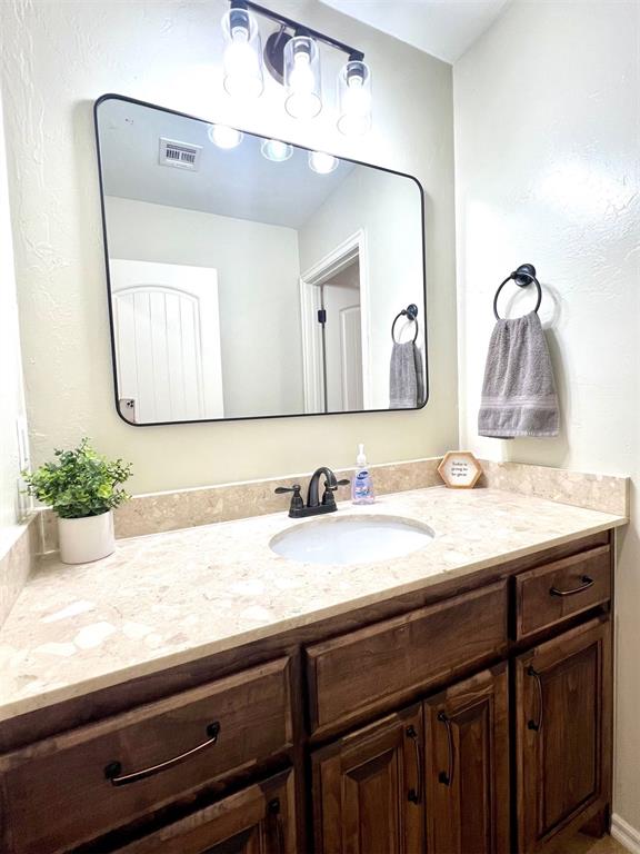 19998 Rolling Meadows Lane