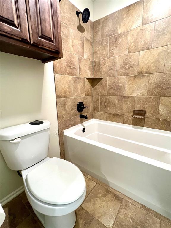 19998 Rolling Meadows Lane