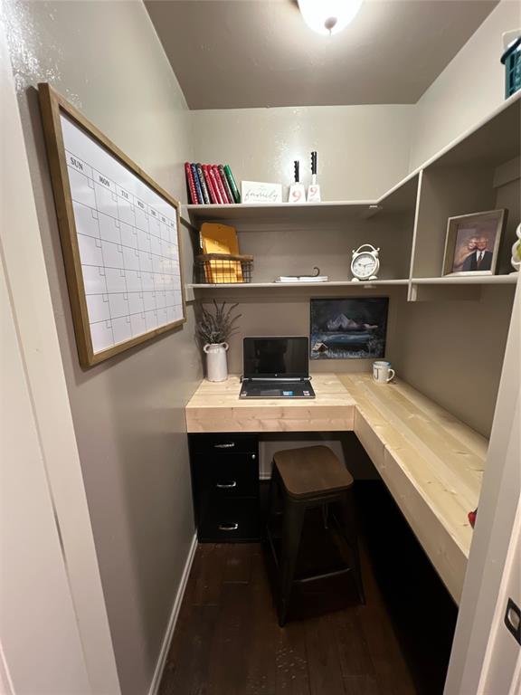 19998 Rolling Meadows Lane