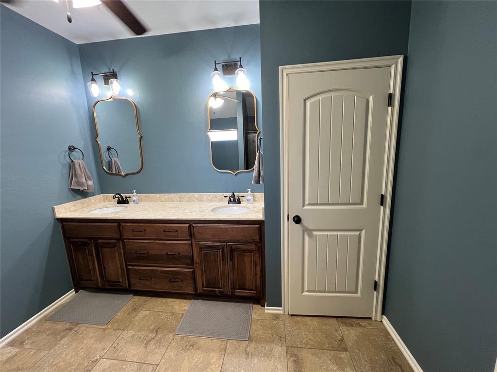 19998 Rolling Meadows Lane